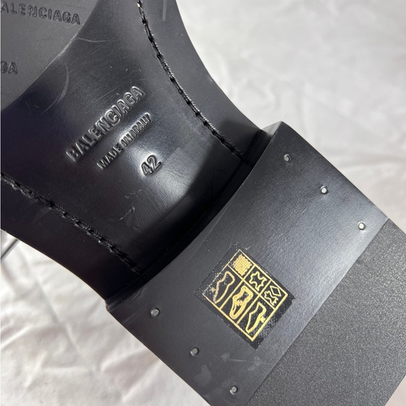 BALENCIAGA I Love Paris Men's Black Canvas Laces Up Marked as 42 9US - Picture 13 of 14